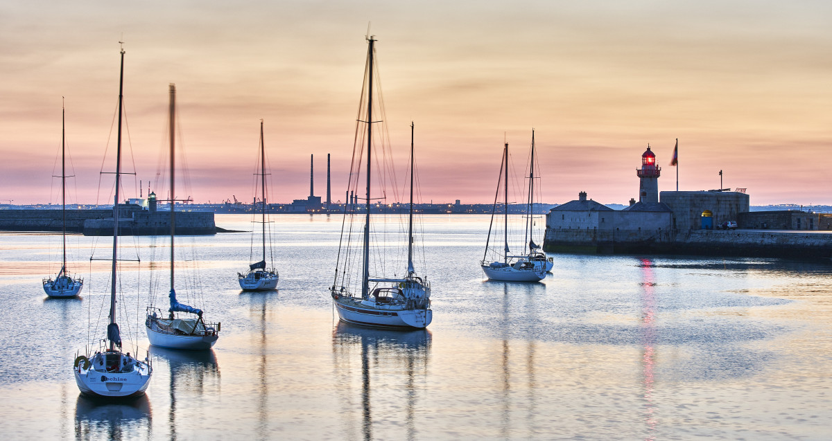 Dún Laoghaire Pier at sunset
